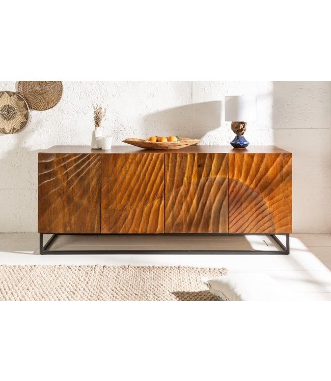 Invicta Interior Massief dressoir SCORPION 177cm bruin mangohout gedetailleerd 3D-houtsnijwerk - 40182