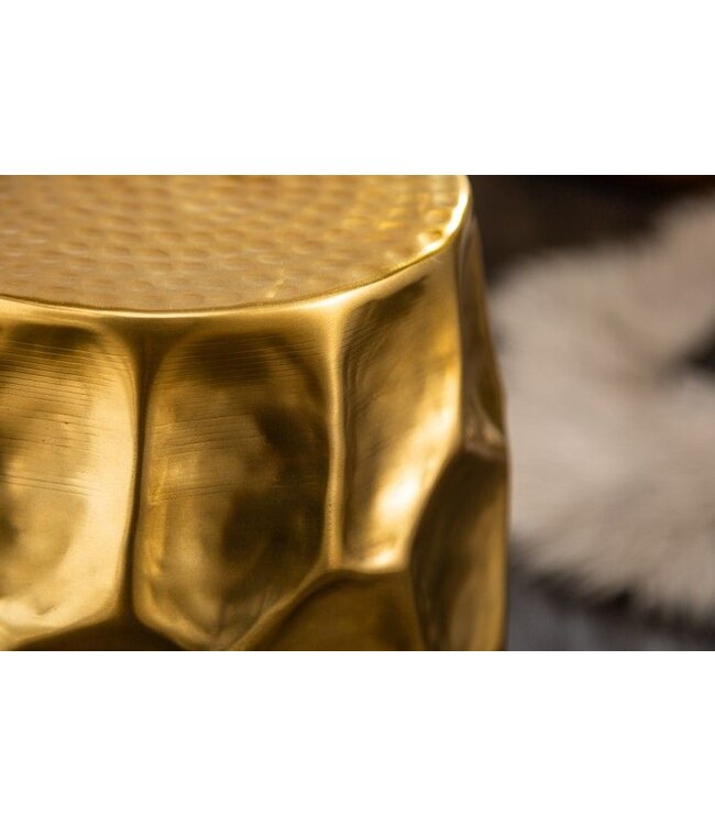 Invicta Interior Handgemaakte bijzettafel ORGANIC ORIENT 50cm goud metaal gehamerd design rond - 40230
