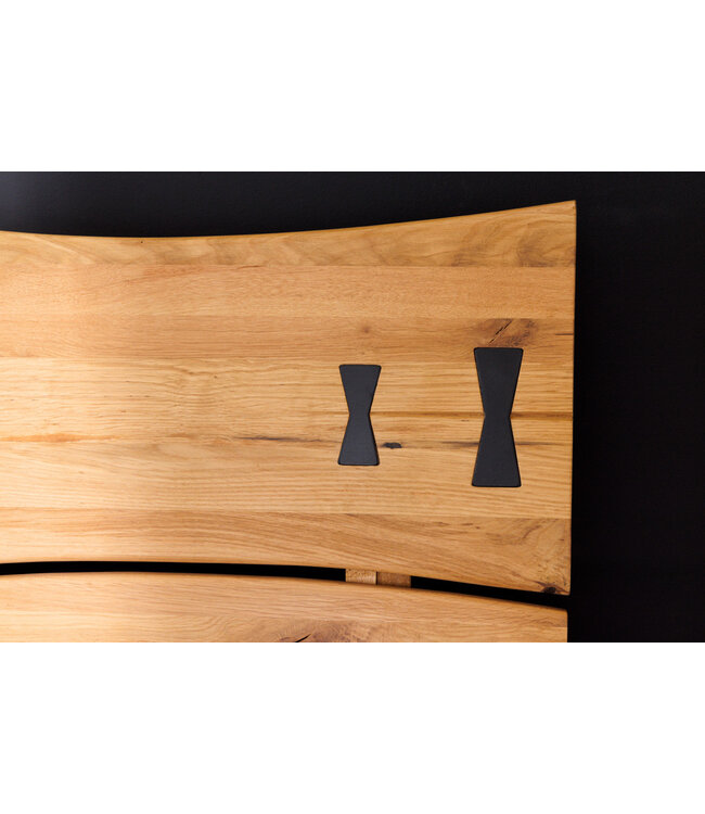 Invicta Interior Massief houten tweepersoonsbed AMAZONAS 180x200cm natuurlijke rand van wilde eik - 43556