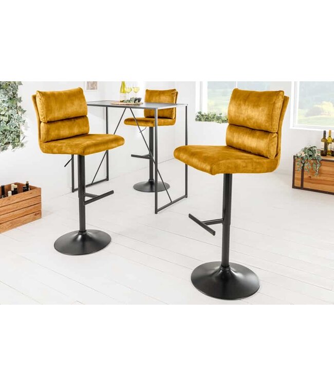 Invicta Interior In hoogte verstelbare barkruk COMFORT mosterdgeel fluweel draaibaar met zwart metalen rugleuning - 43652