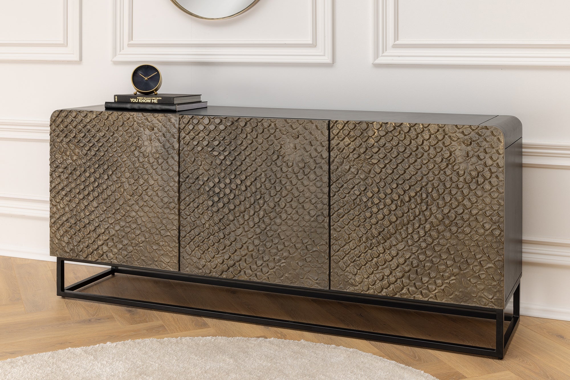 Massief dressoir SNAKE 160cm bruin mangohout met 3D houtsnijwerk zwart slangendessin - 44656 afbeelding