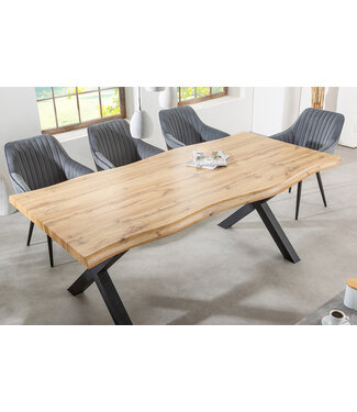 Invicta Interior Industriële eettafel WILD 160cm bruin wild eiken design boomrand zwart X-poot - 45082