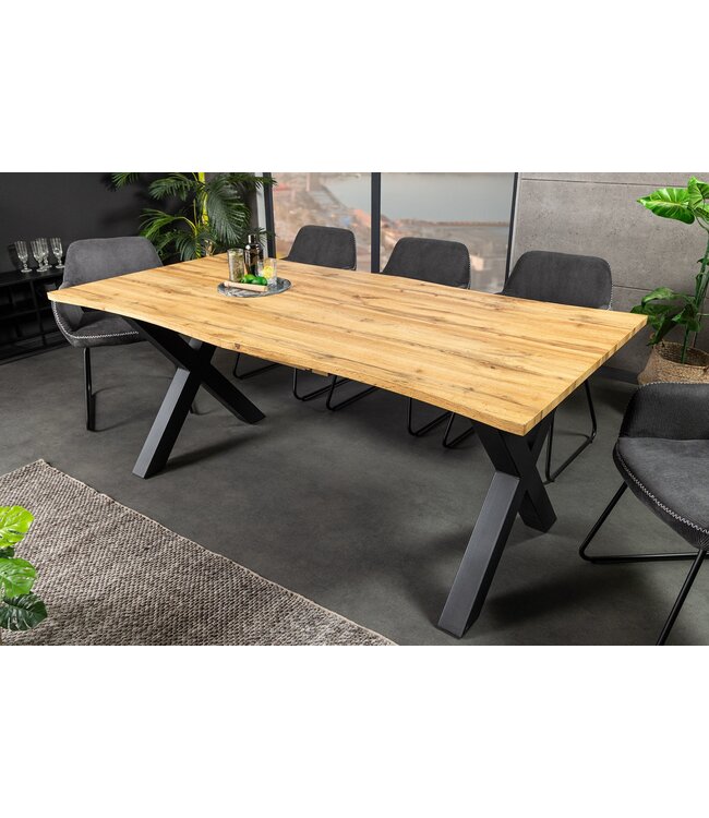 Invicta Interior Uitschuifbare eettafel WILD 180-220cm bruin wild eiken look zwarte boomrand - 45079
