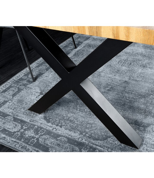 Invicta Interior Industriële eettafel WILD 200cm Bruin Wild eiken design boomrand zwart X-poot - 45084