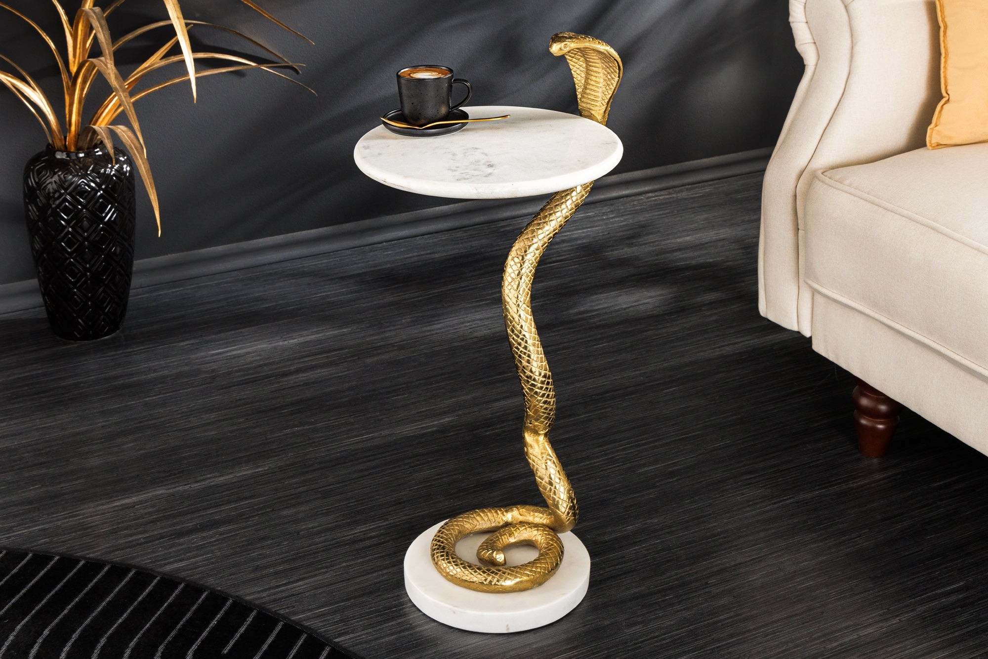 Ronde bijzettafel WILDLIFE COBRA 65cm goud wit marmer slang sculptuur handgemaakt - 44830