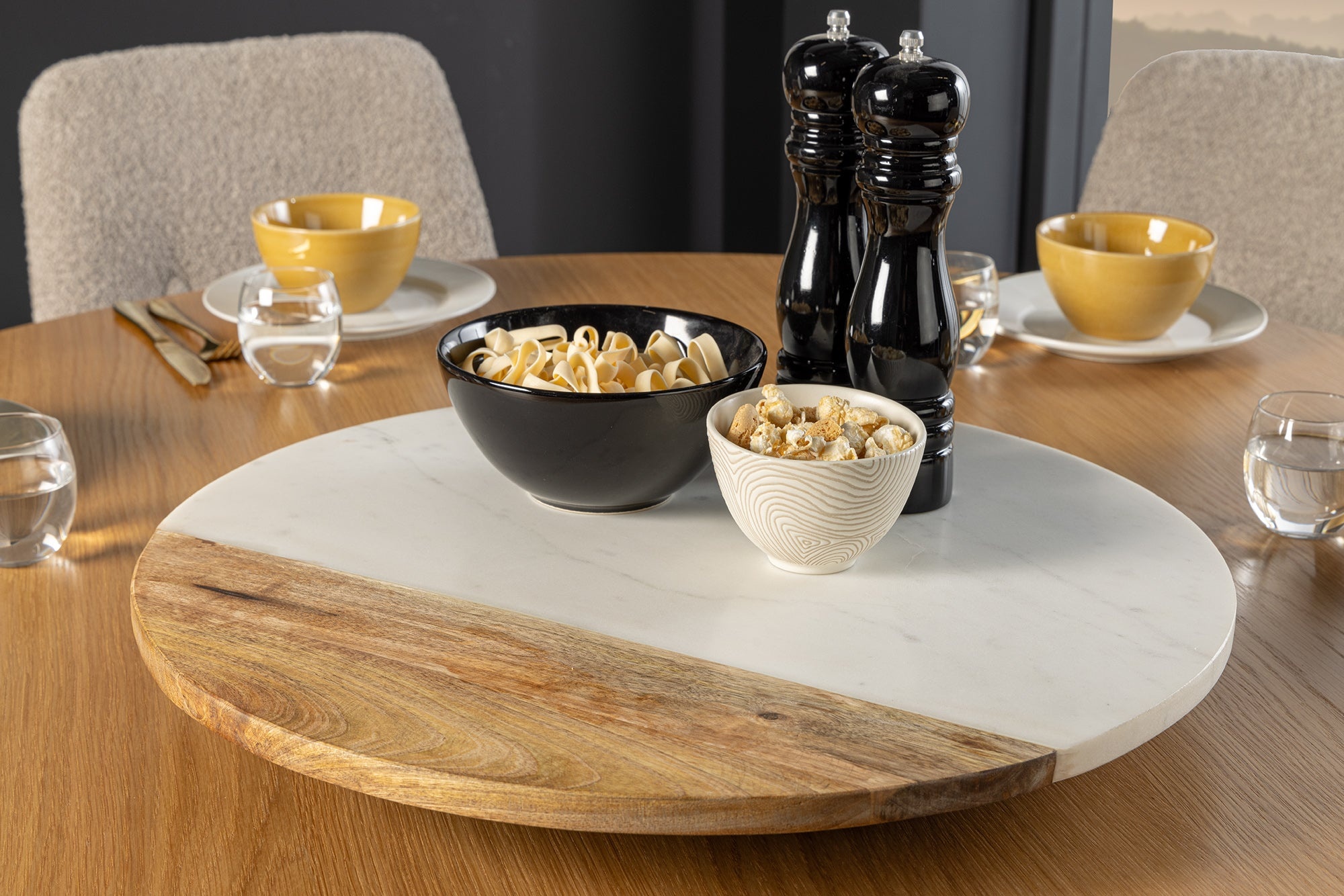 Handgemaakte draaitafel SERVANT 50cm Wit Naturel Marmer Mango Hout Decoratieve Plaat Rond - 43951 afbeelding