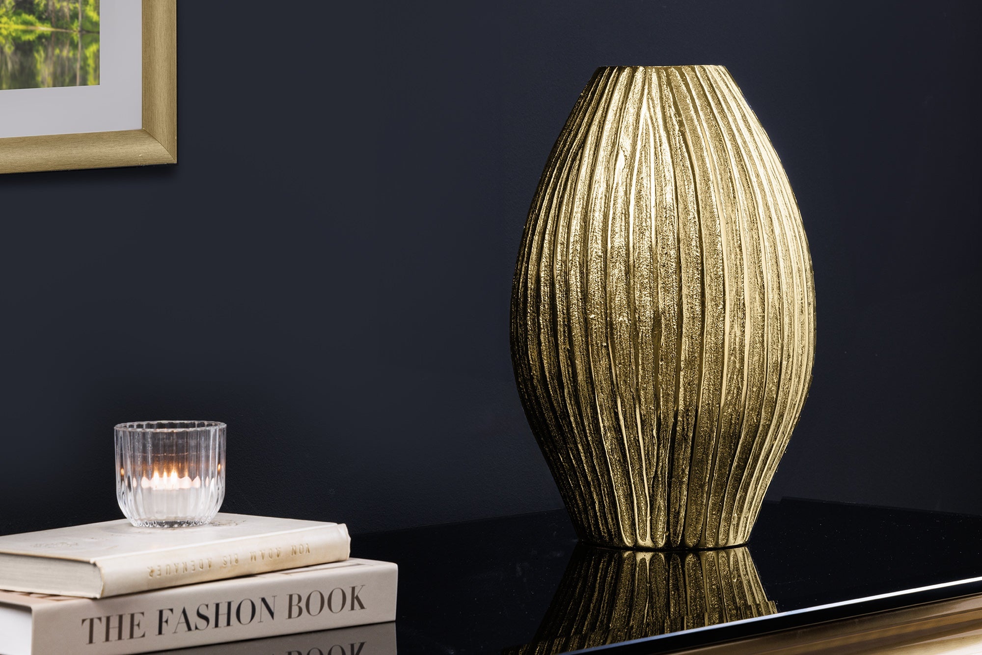 Moderne vaas ELEGANCE 35cm Goud Antiek Metaal Gehamerd Design - 44838 afbeelding
