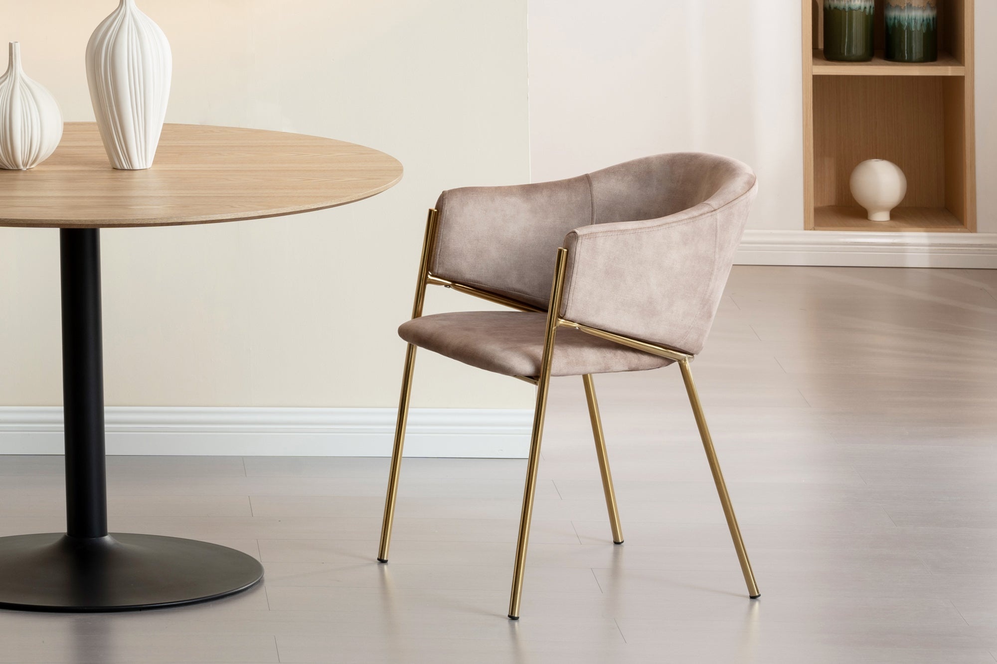 Design Stoel NOBLESSE champagne beige fluweel goud verchroomd metalen frame - 47582 afbeelding