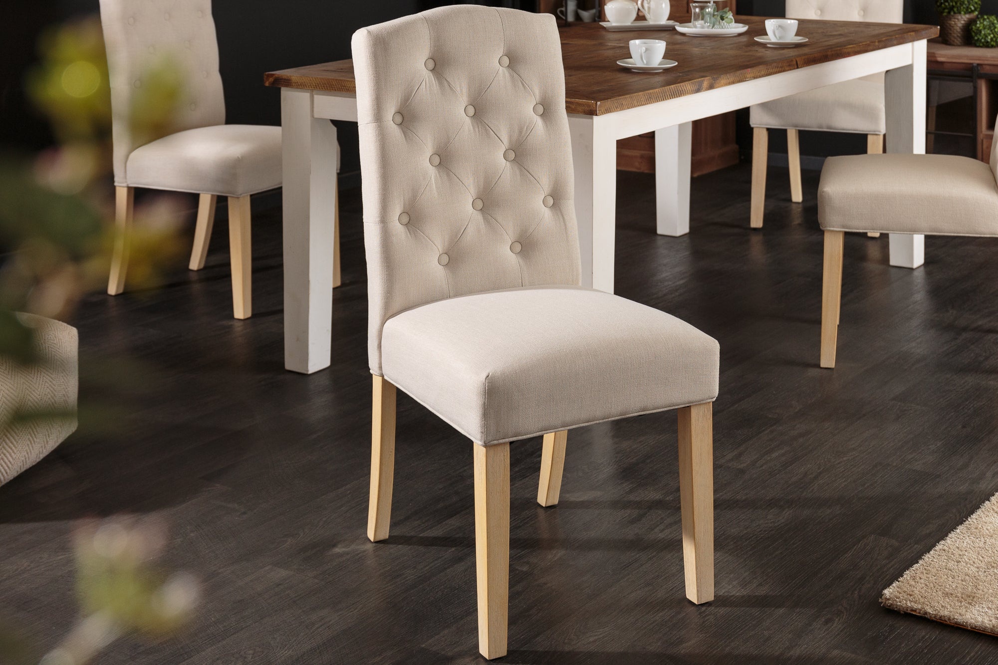 Elegante stoel CASTLE beige met Chesterfield stiksels in landelijke stijl - 40070 afbeelding