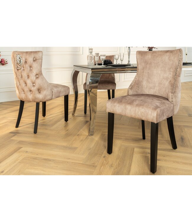 Invicta Interior Chesterfield Stoel CASTLE DELUXE beige fluweel met leeuwenkop studs - 45734