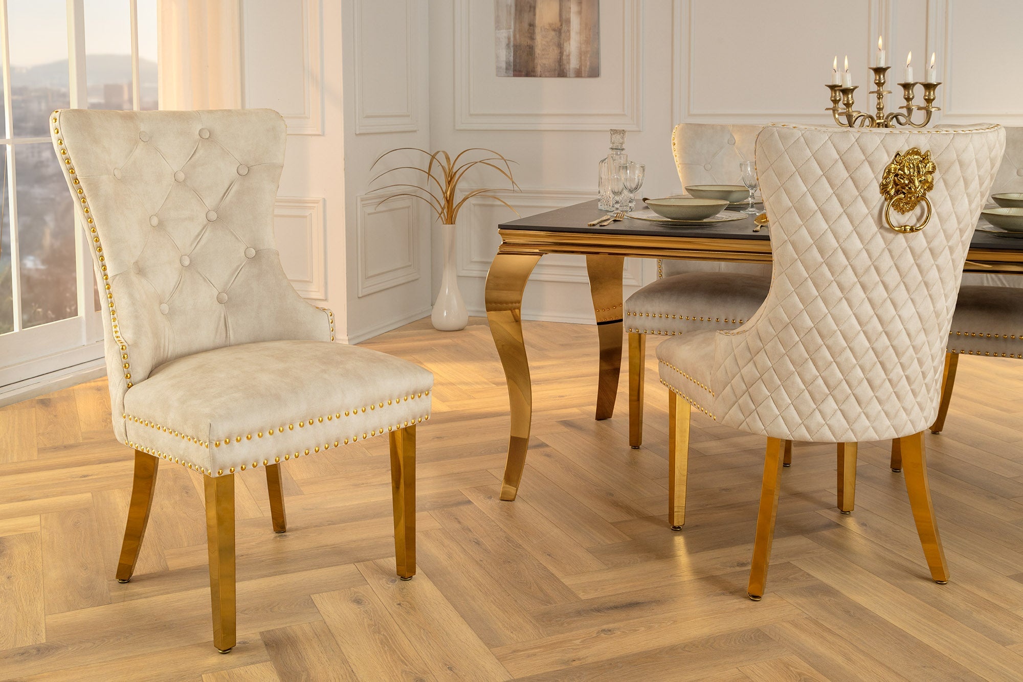 Barokke stoel CASTLE DELUXE beige fluweel goud roestvrij staal met leeuwenkop decoratieve klinknagels - 46148 afbeelding