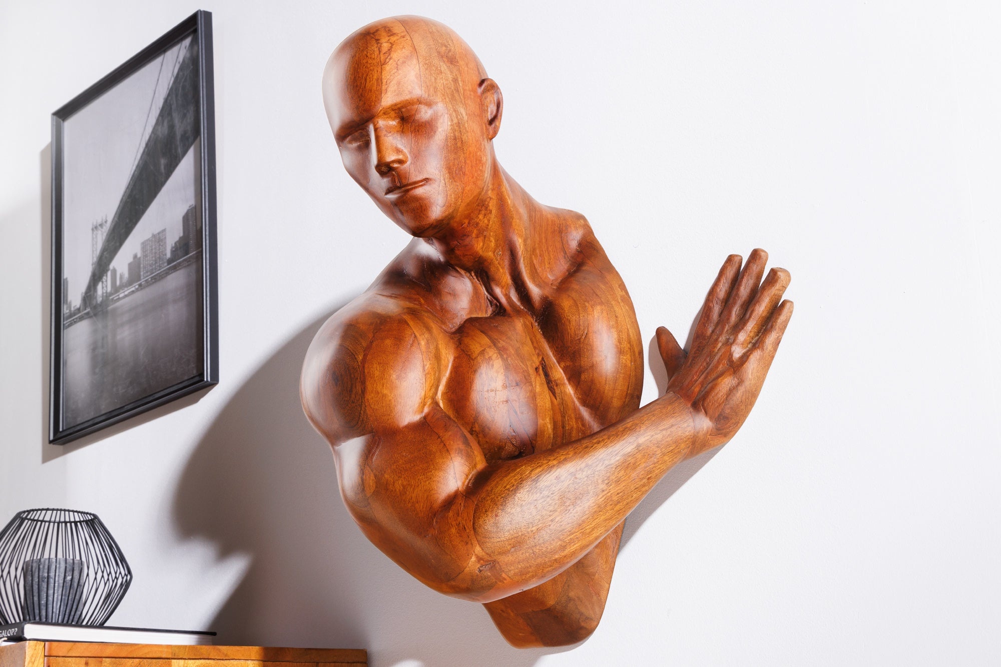 Massief wandbeeld SOUL 60cm bruin mangohout wanddecoratie atleet figuur - 44513 afbeelding