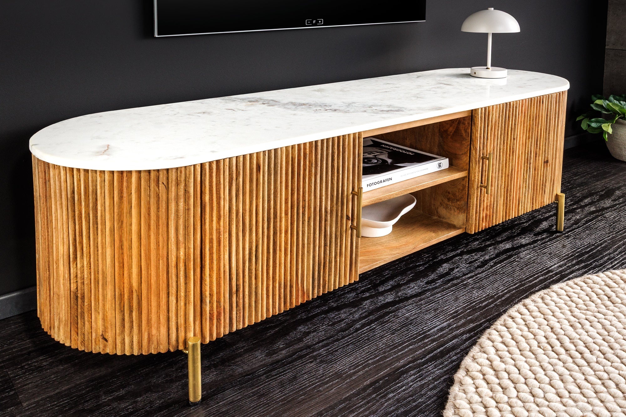 Massief tv-bord TRES CHIC 140cm bruin mangohout wit marmer met veel opbergruimte - 45756 afbeelding