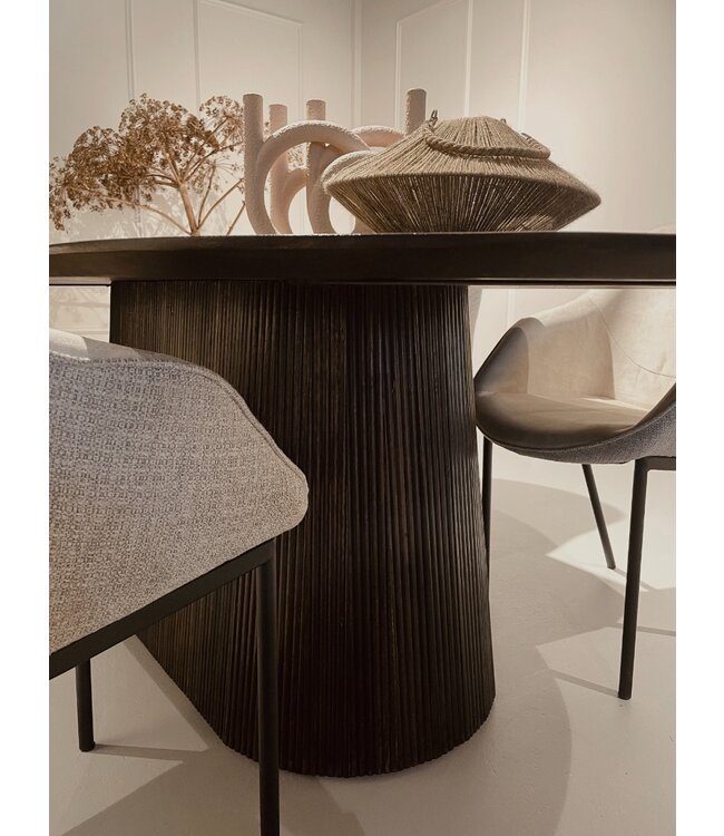 Livingfurn Salvator Walnut 230cm-13943