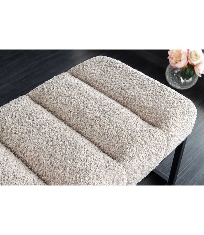 Invicta Interior Design bank PETIT BEAUTE 110cm champagnegrijs Boucle zwart metalen frame - 44269