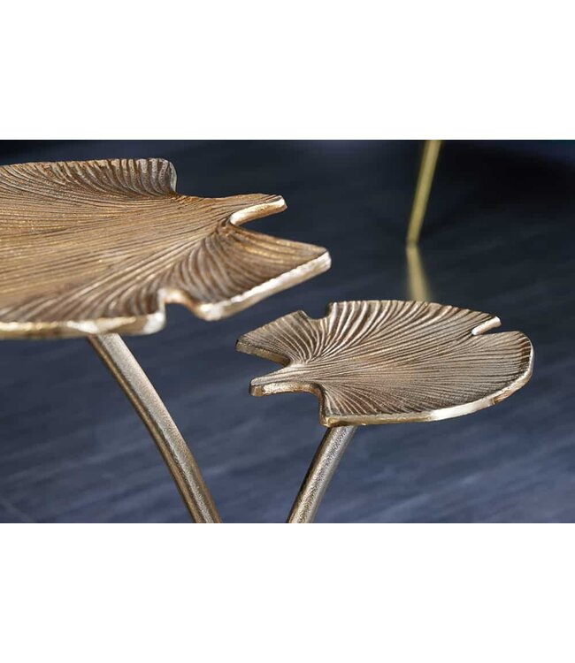 Invicta Interior Decoratieve bijzettafel GINKGO LEAFS 50cm goud handgemaakt metaal - 41787