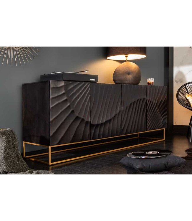Invicta Interior Massief dressoir SCORPION 177 cm zwart mangohout met gedetailleerd 3D-snijwerk - 39232
