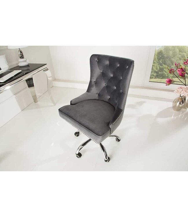 Invicta Interior In hoogte verstelbare bureaustoel VICTORIAN zilvergrijs fluweel met Chesterfield-stiksel - 38791