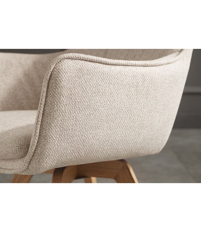 Invicta Interior Draaistoel VOGUE, 360° draaibaar, met beige, gestructureerde stof en een naturel eikenhouten frame. - 47705