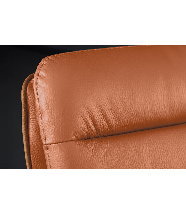 Invicta Interior Barkruk BIG GEORGE met armleuningen van microvezelleer in cognacbruin, draaibaar en in hoogte verstelbaar. - 46177