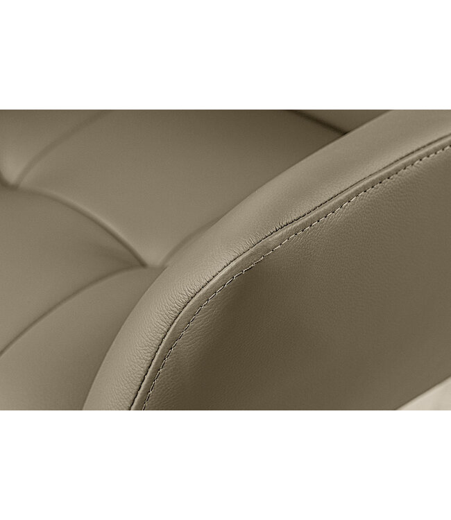 Invicta Interior Draaistoel SIGNATURE 360° met armleuningen, verende kern, taupekleurig leer, draaibaar - 47468