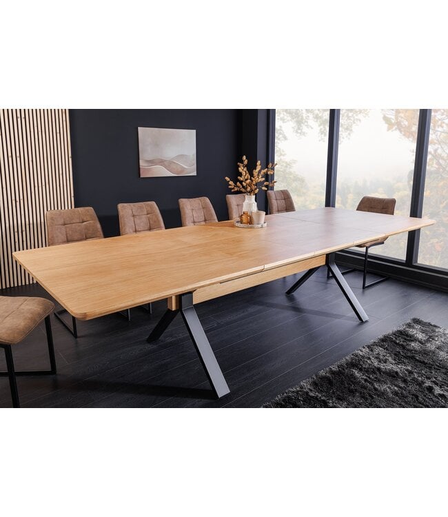 Invicta Interior GIANT eettafel 180-300 cm, uitschuifbaar, natuurlijke eikenhouten look met zwart metalen frame - 46563