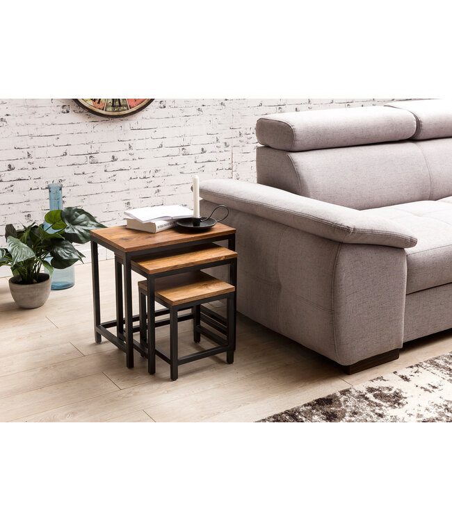 Wohnling Set van 3 Design tafels Akola Sheesham bijzettafeltjes metalen poten | Placemat 3 stuks van materialen | Anstelltische massief hout