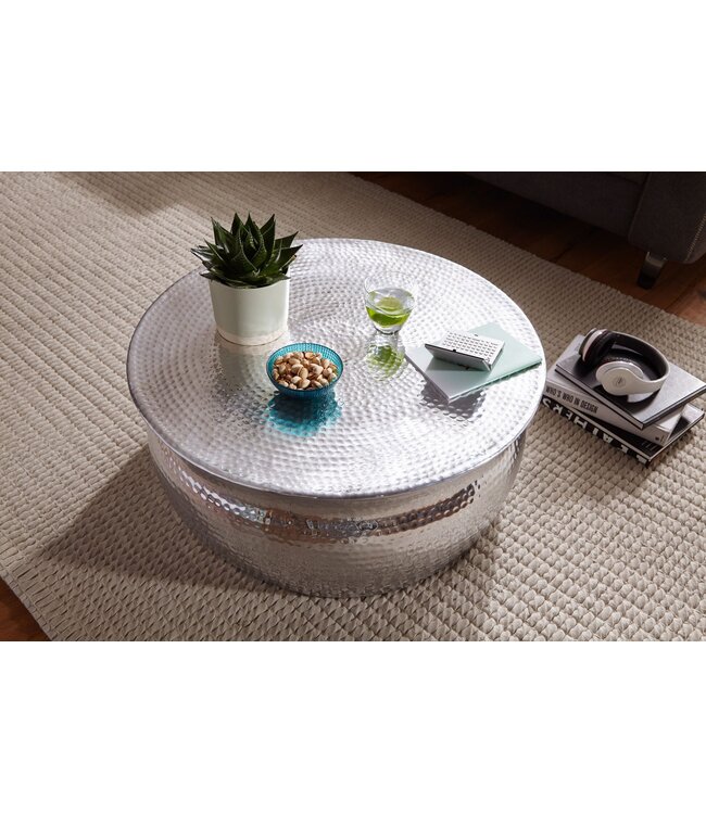 Wohnling salontafel KARAM 75x31x75cm aluminium zilveren bijzettafel oosterse rond | Plat gehamerd koffietafeltje metaal Design salontafel modern | Tafel klein Indiaas stub tafel klein