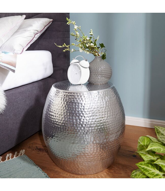 Wohnling tabel PETRO 42 x 42 x 42 cm aluminiumzilverkleurig Dekotisch Oriental round | Designtafeltafel metaal Modern | Antischisch Schmal | Kleine Hammerschlag Abstelltisch