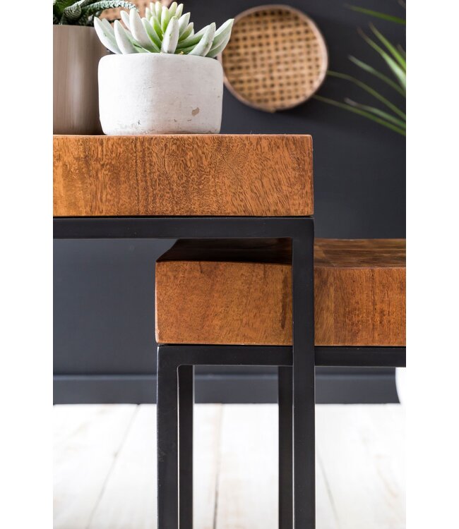 Wohnling Design nesttafel WL5.660 Sheesham metalen bijzettafel set van 2 kleine | Koffietafel Set 2 houten tafels | Massief houten koffietafel metalen frame | Smalle salontafel van palissander