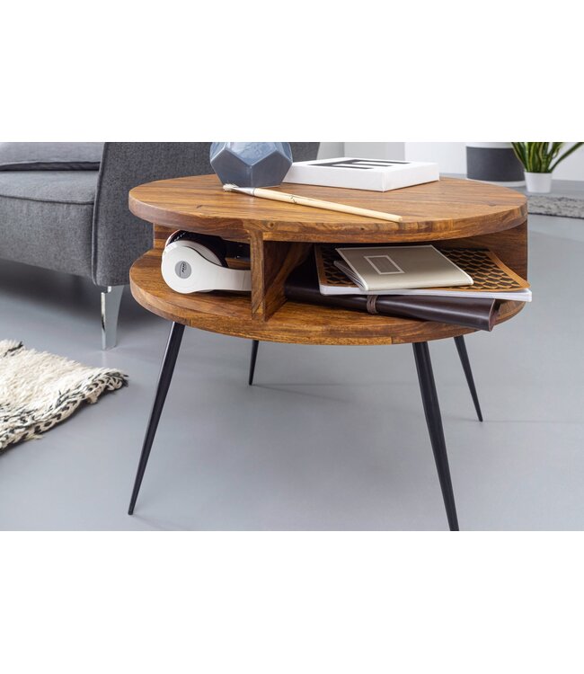 Wohnling Salontafel Sheesham Massiefhout rond Ø 60 cm – Woonkamertafel met open opbergruimte & zwarte metalen poten | Design tafel handgemaakt in moderne retrostijl