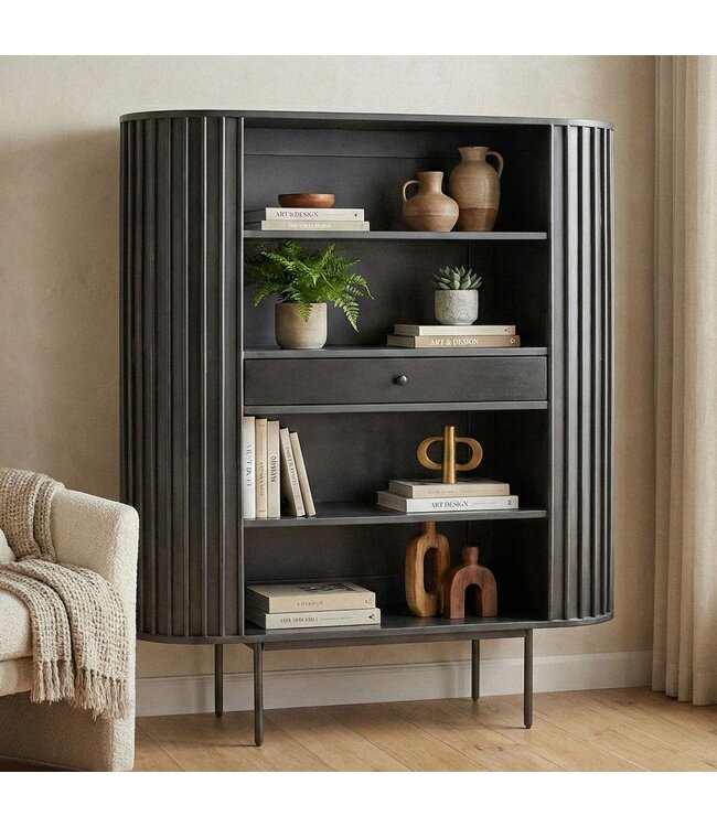Wohnling Boekenkast Massief Hout Mango 105x122 cm Lamellen Design Zwart - Open Staand Rek met Lade - Opbergrek Metalen Poten - Woonkamerrek - Kleine Kast Rek Handgemaakt
