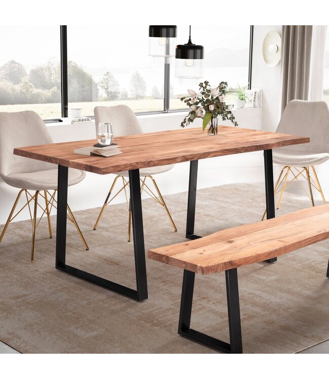 Wohnling eettafel 140x80x76 cm acacia massief hout / metaal eettafel boomrand, massieve keukentafel met trapeziumpoten in zwart, houten tafel eettafel eetkamer rechthoekig