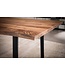 Wohnling eettafel 140x80x76 cm acacia massief hout / metaal eettafel boomrand, massieve keukentafel met trapeziumpoten in zwart, houten tafel eettafel eetkamer rechthoekig