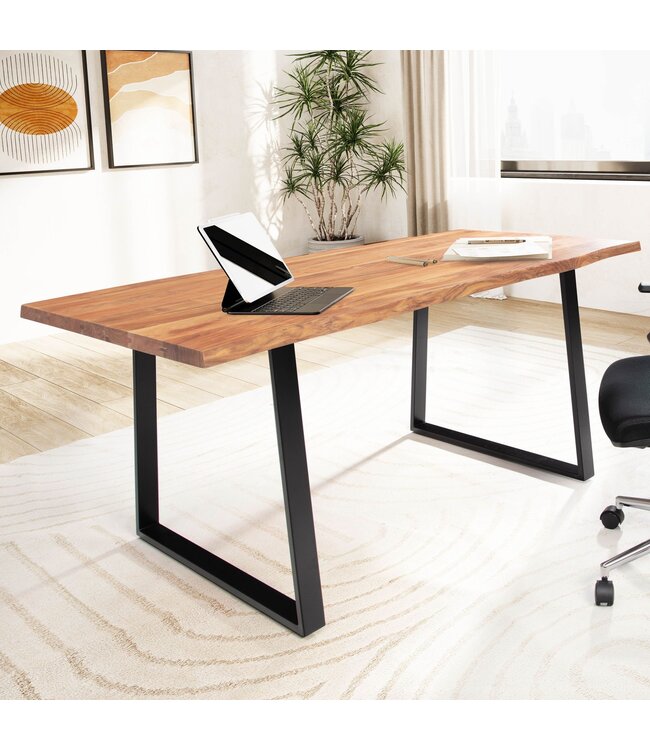 Wohnling bureau 140x80x76 cm acacia massief hout / metaal computertafel boomrand, thuiskantoor kantoortafel massief met trapeziumvormige poten in zwart, houten tafel laptoptafelstudie