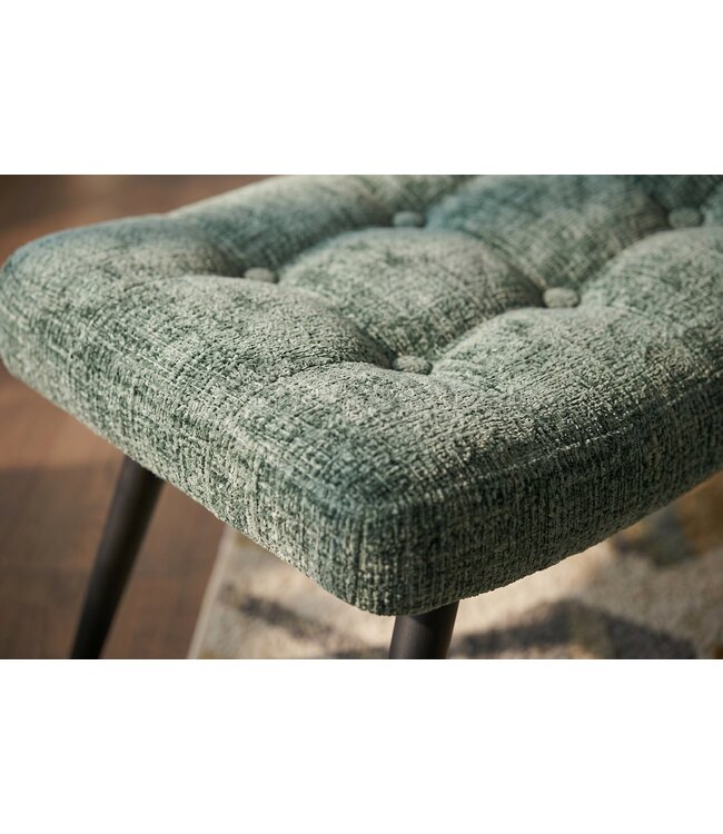 Invicta Interior Kruk SCANDINAVIA met zwarte metalen poten groen chenille stof