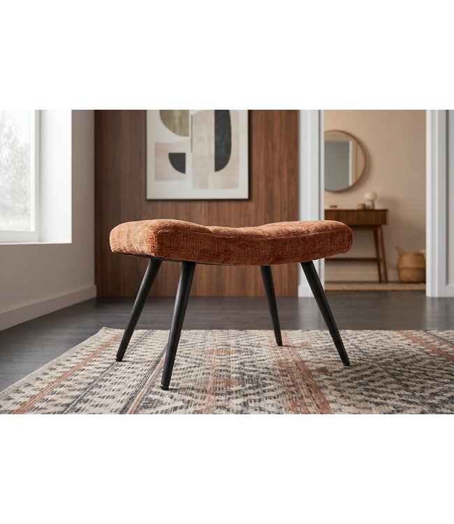 Invicta Interior Kruk SCANDINAVIA met zwarte metalen poten chenille stof roestbruin