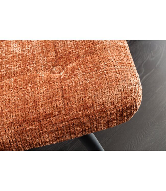 Invicta Interior Kruk SCANDINAVIA met zwarte metalen poten chenille stof roestbruin