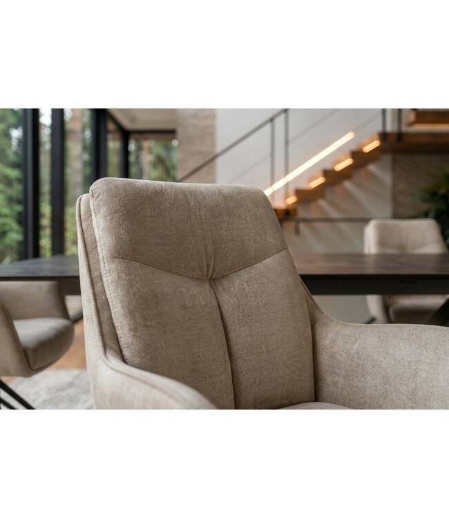 Invicta Interior Draaibare fauteuil PROMETHEUS draaibaar 180° met armleuningen vogue velours fluweel beige