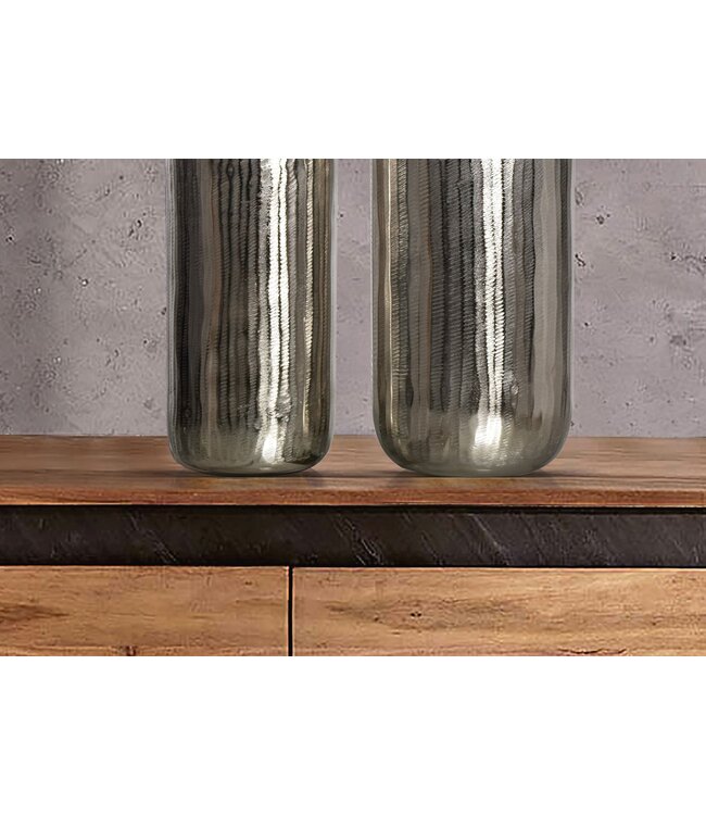 Wohnling Decoratieve Vaas Set van 2 Aluminium Zilveren Cilinder Bloemenvaas Modern, Decoratieve Vaas Rond 2-delig voor Bloemen, Aluminium Tafelvaas Woondecoratie Metalen Tafeldecoratie Handgemaakt