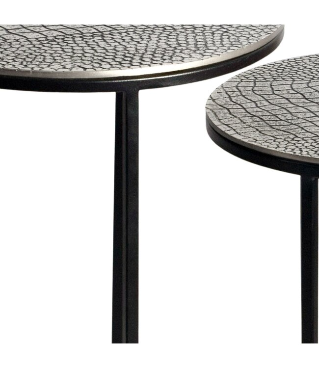 Wohnling Salontafelset Metaal 2-delig rond zilver - Bijzettafel Aluminium tafelbladen met patroon - Design Salontafel bijzettafel modern ijzeren frame - Decoratieve tafel Woonkamertafel Handgemaakt