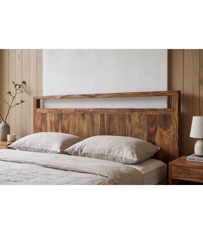 Invicta Interior Bed MAKASSAR 180x200cm sheesham hout bruin boomstam - 19646