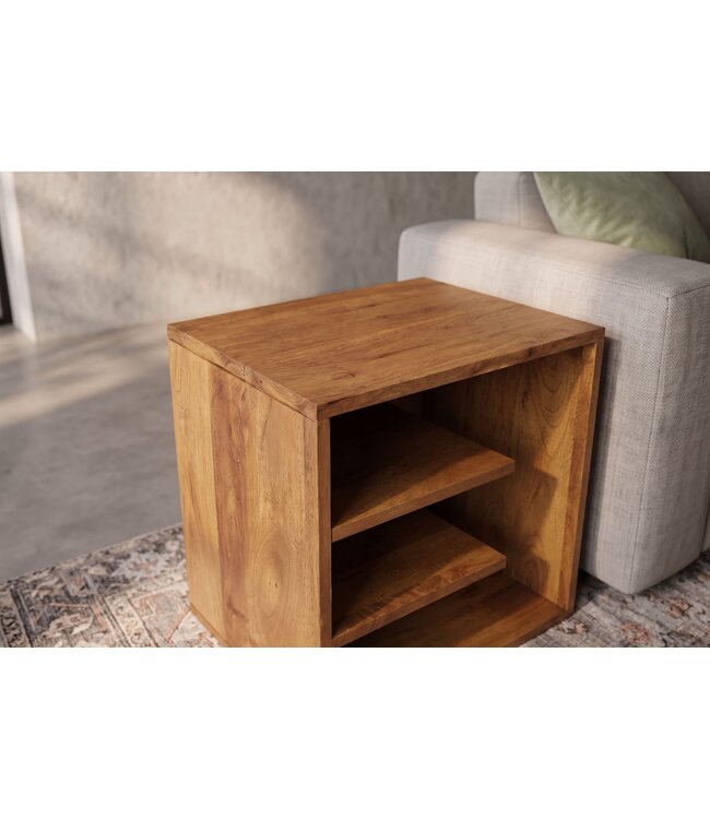 Invicta Interior Bijzettafel CUBUS 45cm met opbergvak mangohout bruin honing afwerking - 49352