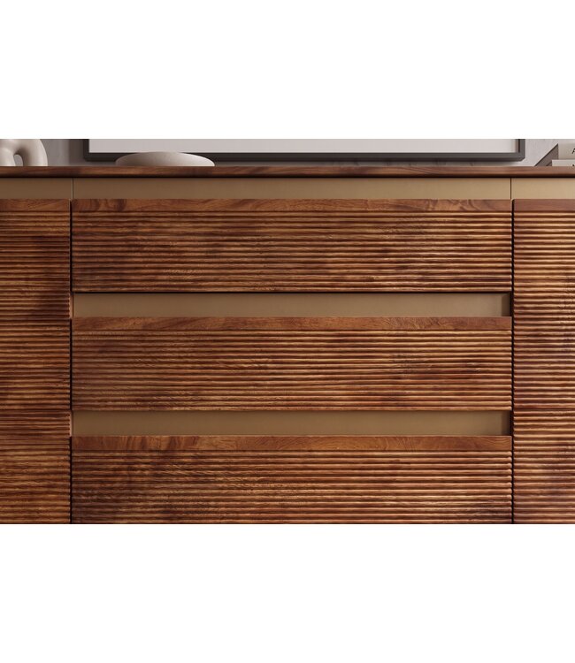 Invicta Interior Dressoir MONZA 180cm geribd front afgeronde hoeken mangohout bruin met gouddetails - 48834