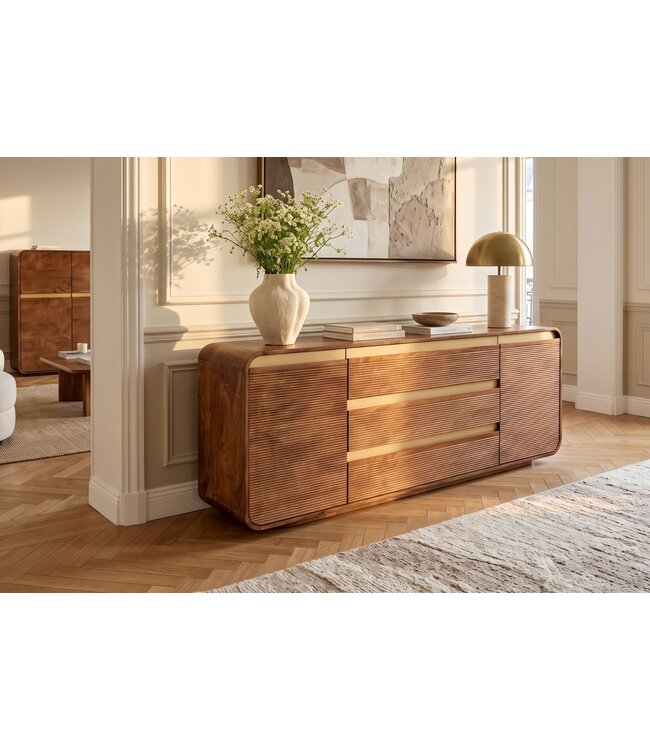 Invicta Interior Dressoir MONZA 180cm geribd front afgeronde hoeken mangohout bruin met gouddetails - 48834
