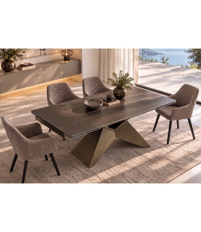Invicta Interior Eettafel DIAMOND 180-260cm uitschuifbaar ceramic roestlook met geometrisch bronzen ijzeren onderstel - 49272
