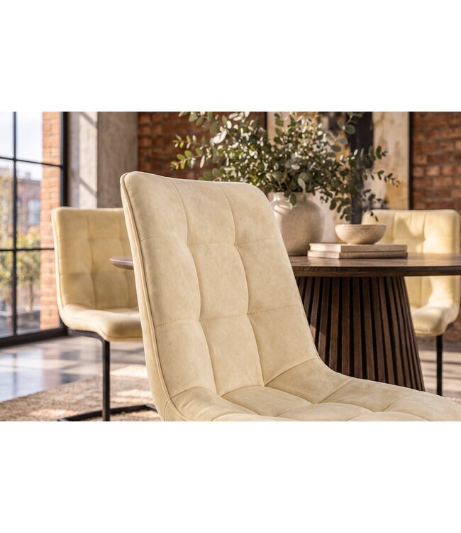 Invicta Interior Cantilever stoel MIAMI vierkante quilting microvezel antiek beige met zwart metalen frame - 49331