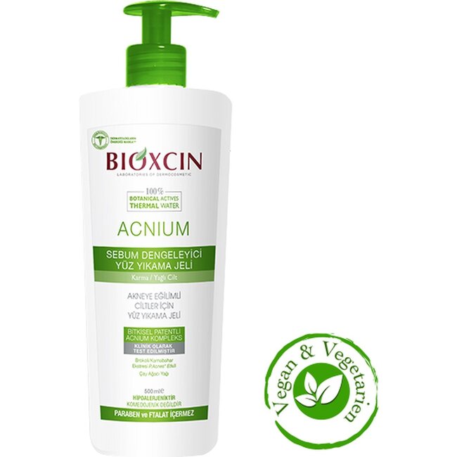 Bioxcin Acnium Sebum Balancing Face Wash Gel 500 ml  Talgbalancerende gezichtsreiniger voor acnegevoelige huid