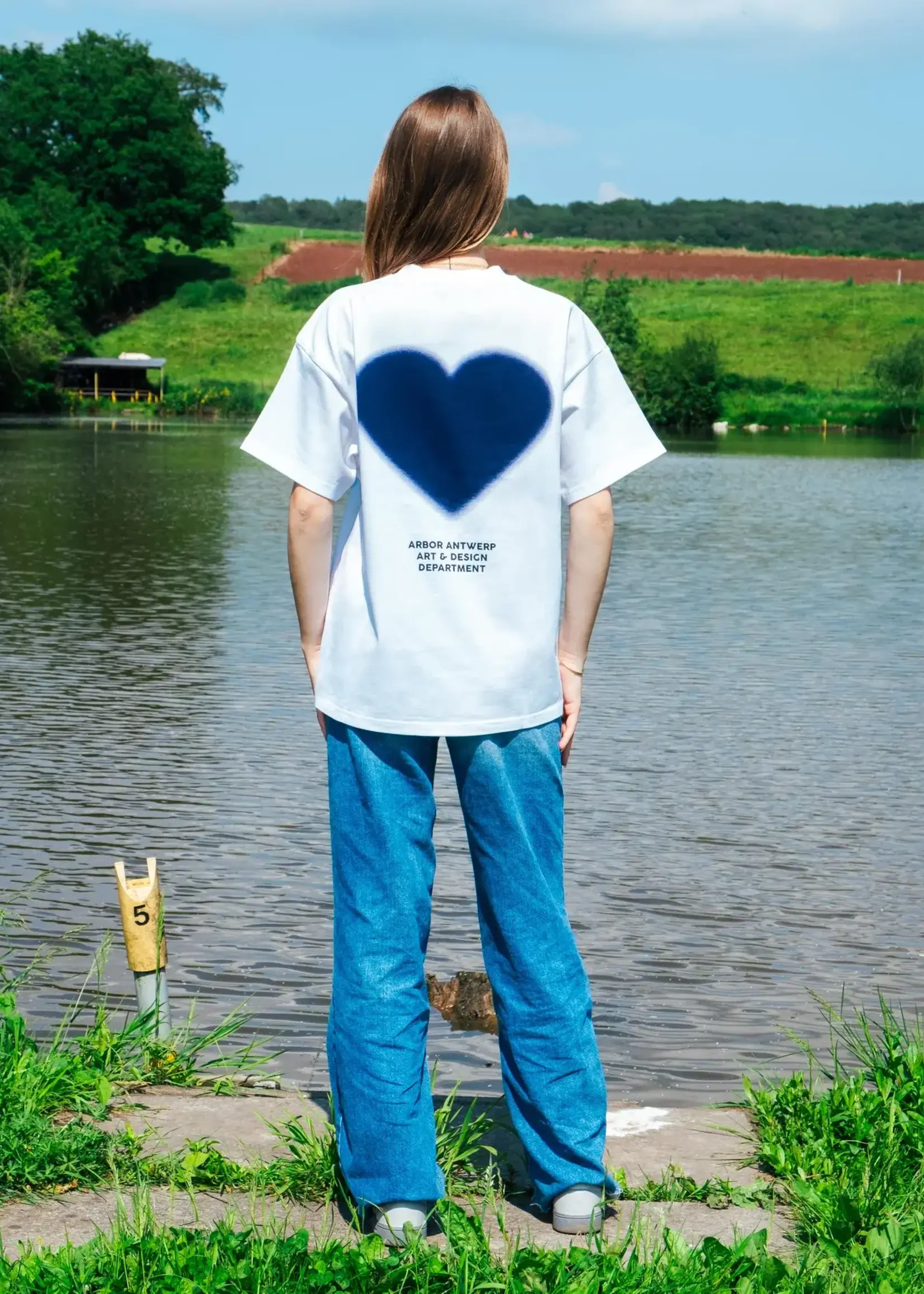 Arbor Antwerp Arbor Antwerp Blue faded heart shirt