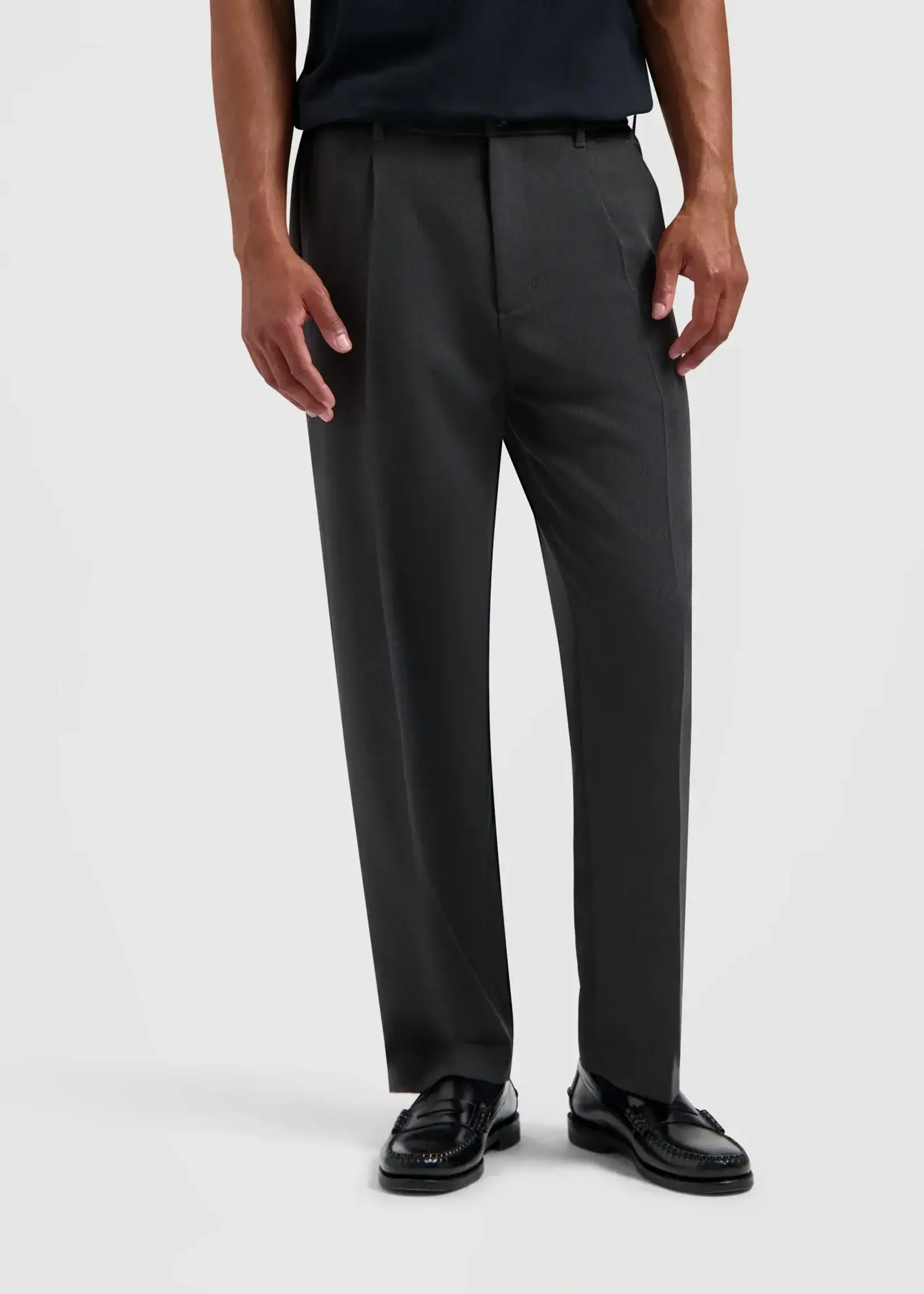 Olaf Hussein Olaf Tailored Pleated Pant Grey Melange